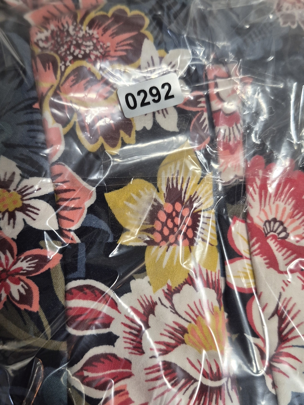 LOFT Floral Chino Shorts Women Size 2 Navy Pink Yellow Tropical Summer Vacation - Picture 9 of 11